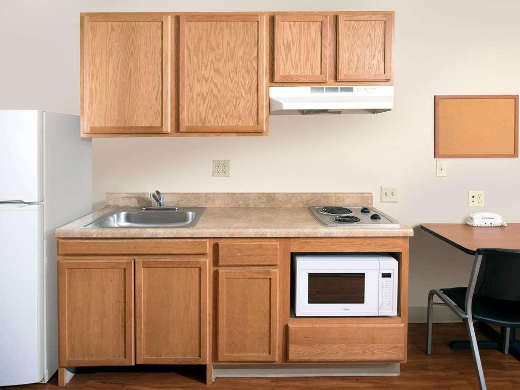 Extended Stay America Select Suites - Jackson - South Byram Room photo