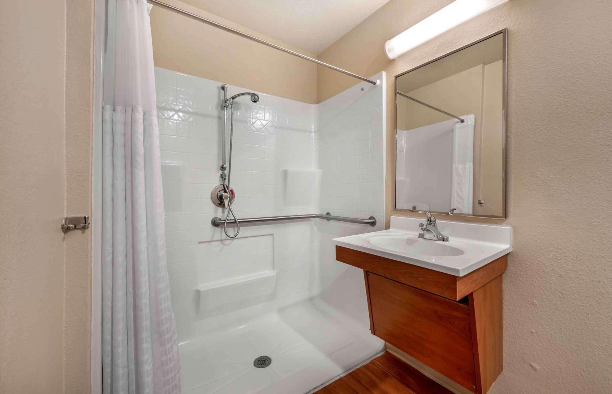 Extended Stay America Select Suites - Jackson - South Byram Exterior photo