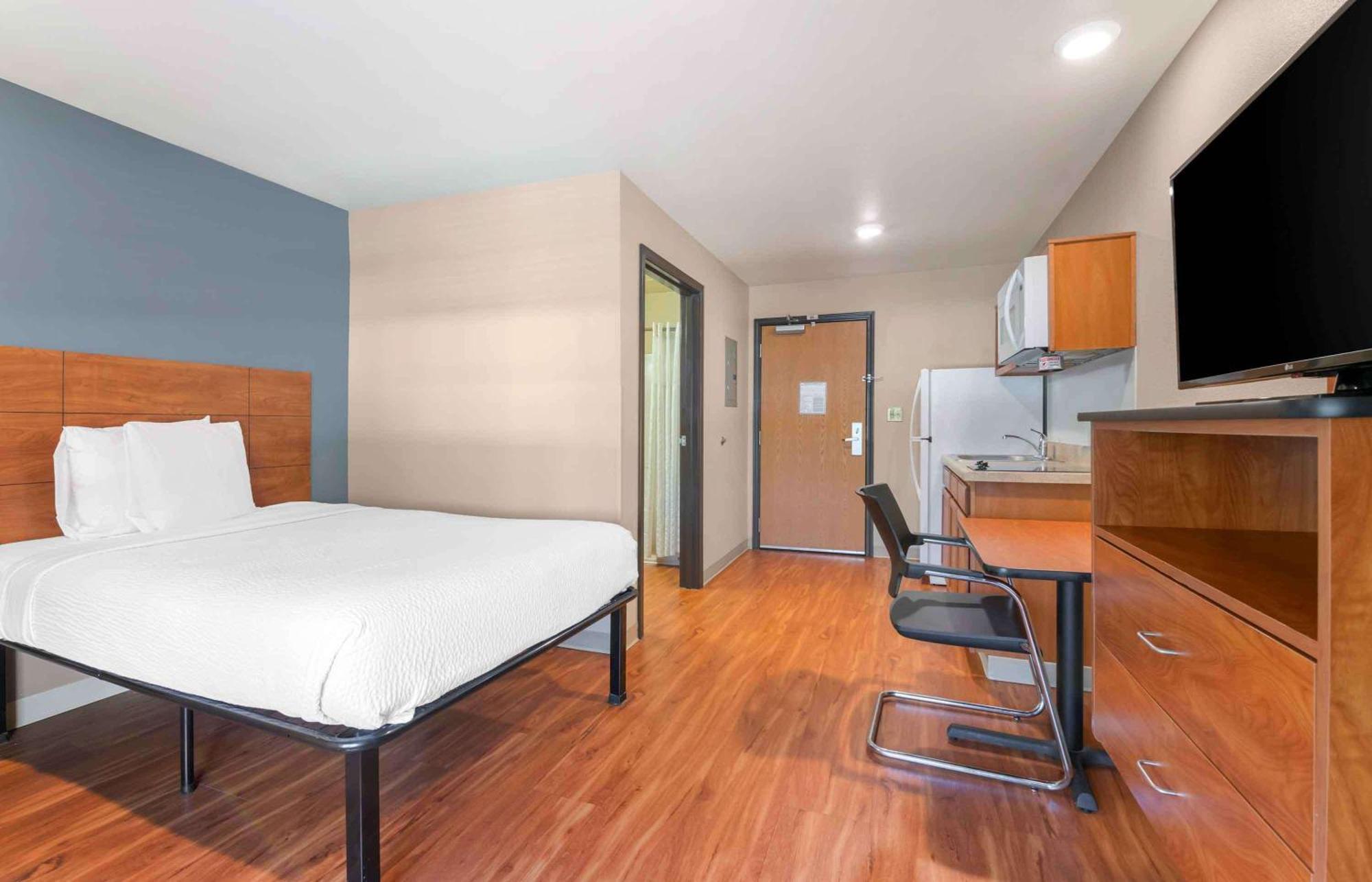 Extended Stay America Select Suites - Jackson - South Byram Exterior photo